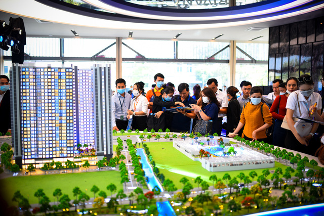 Đầu tư BĐS hậu Covid-19: Chọn thành phố hay tỉnh lẻ? - Ảnh 2. Đầu tư BĐS hậu Covid-19: Chọn thành phố hay tỉnh lẻ? - Ảnh 2.