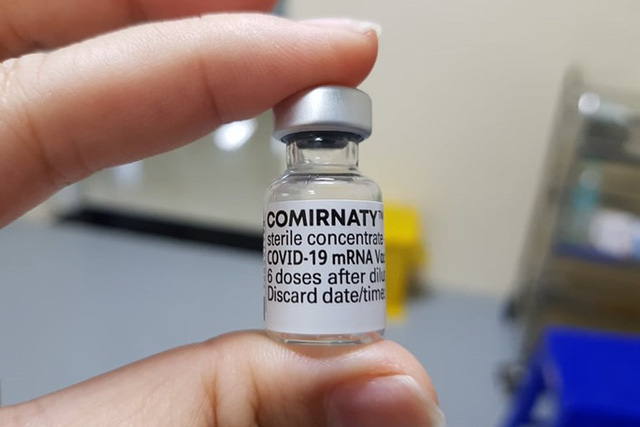  Bộ Y tế chính thức lý giải vì sao gia hạn vắc-xin Pfizer thêm 3 tháng  - Ảnh 1.